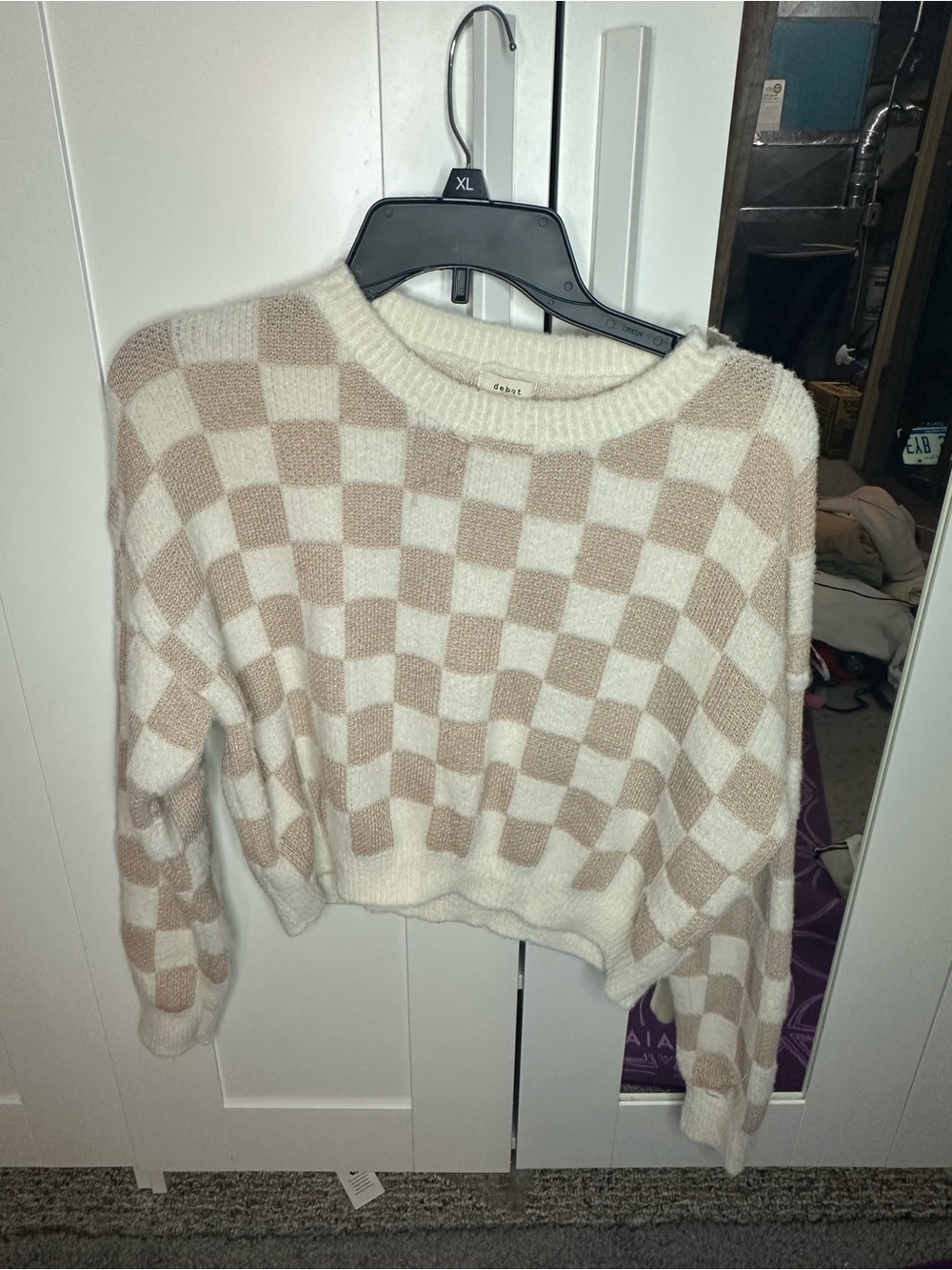 Cozy Checkerboard Crop Sweater - Cream & Beige